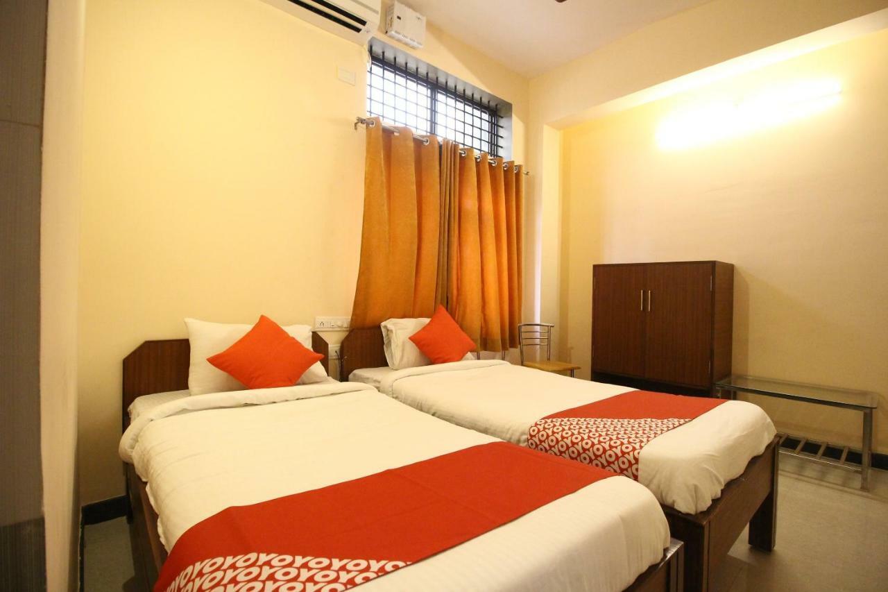 Oyo Flagship 30734 Jeevan Lodge Шімоґа Екстер'єр фото